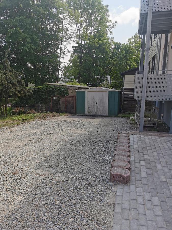 Bohnapartments - Stadtblick Zechenhaus - Balkon - Gratis Parkplatz - Wlan - Sehr Ruhig - Barrierearm Ilmenau Luaran gambar