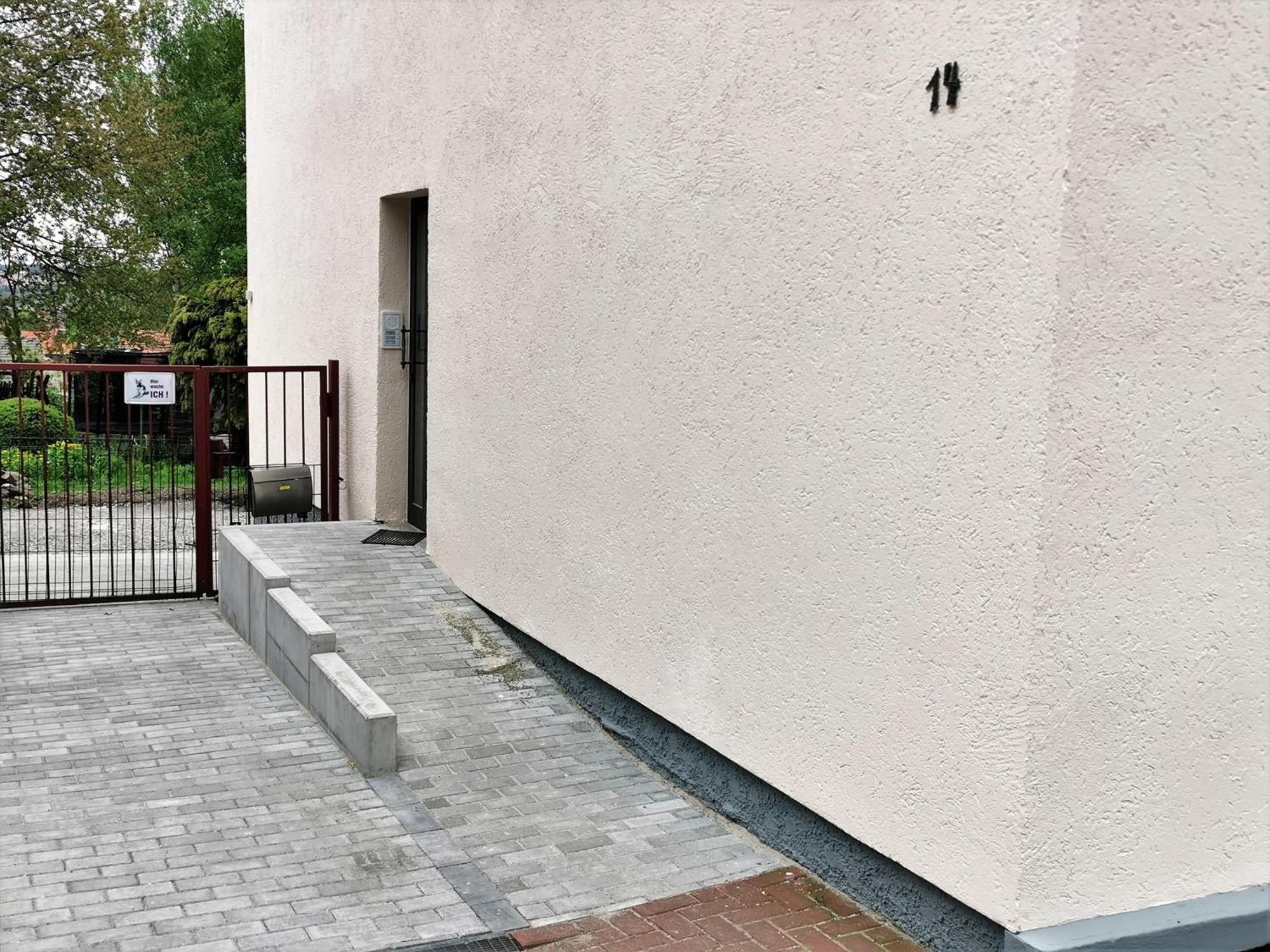 Bohnapartments - Stadtblick Zechenhaus - Balkon - Gratis Parkplatz - Wlan - Sehr Ruhig - Barrierearm Ilmenau Luaran gambar