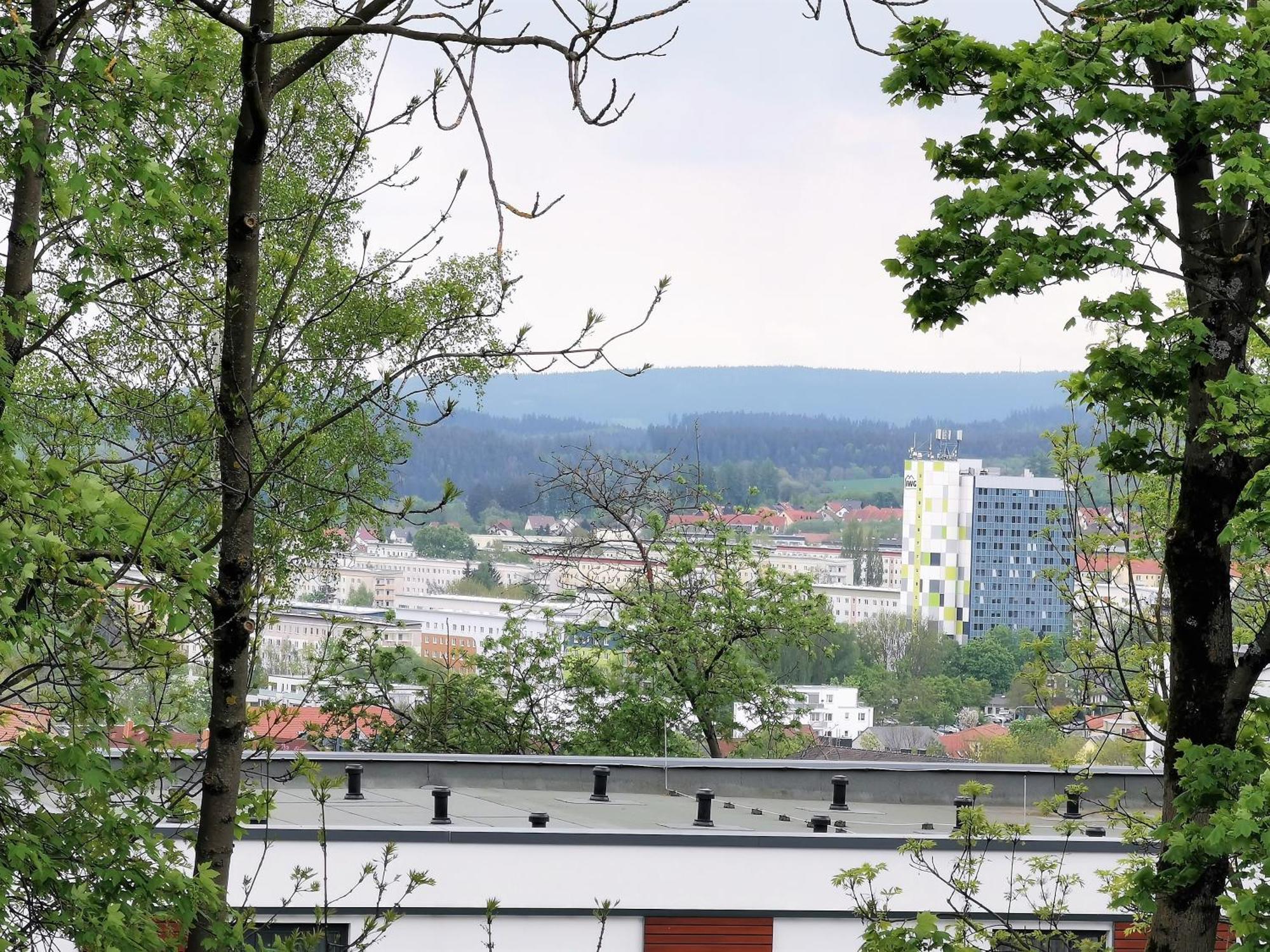 Bohnapartments - Stadtblick Zechenhaus - Balkon - Gratis Parkplatz - Wlan - Sehr Ruhig - Barrierearm Ilmenau Luaran gambar